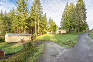 215 North Ave, Kelso, WA 98626 - Photo 1