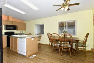 2742 NE 201st Ave, Fairview, OR 97024 - Photo 13