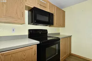 2742 NE 201st Ave, Fairview, OR 97024 - Photo 11