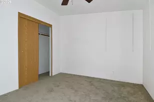 2742 NE 201st Ave, Fairview, OR 97024 - Photo 21