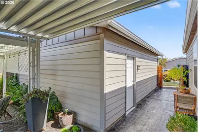 610 Vaughan Ln, Lebanon, OR 97355 - Photo 27