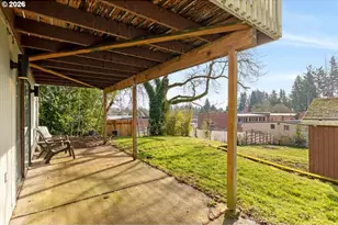 2738 SW Moss St, Portland, OR 97219 - Photo 31