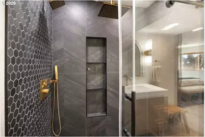 2738 SW Moss St, Portland, OR 97219 - Photo 25