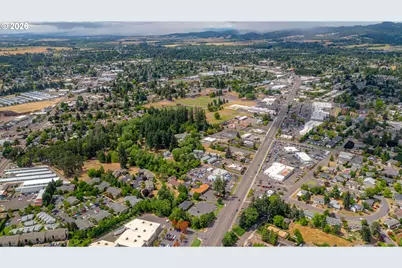 2048 NE Highway 99W, McMinnville, OR 97128 - Photo 5