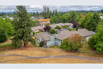 2048 NE Highway 99W, McMinnville, OR 97128 - Photo 15