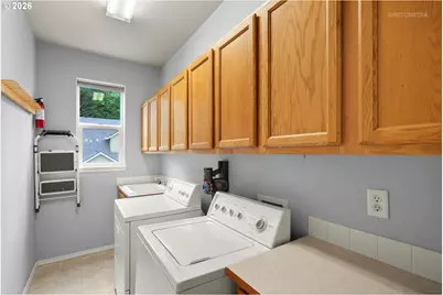 10375 SW Dunlin Pl, Beaverton, OR 97007 - Photo 15