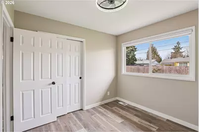 18021 SE Mill Ct, Portland, OR 97233 - Photo 19