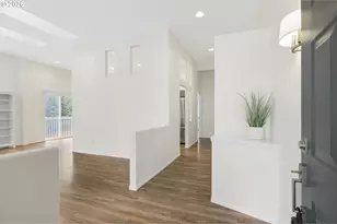 2415 NW Norwood Pl, Camas, WA 98607 - Photo 3