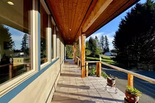 929 Old County Rd, Brookings, OR 97415 - Photo 43