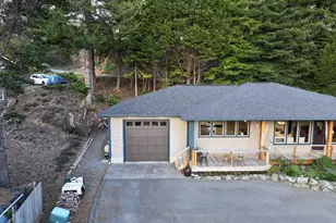 929 Old County Rd, Brookings, OR 97415 - Photo 5