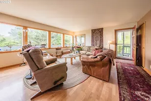 117 SW 66th St, South Beach, OR 97366 - Photo 7