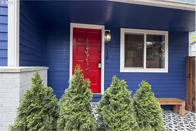 2410 SE Tarbell Ave, Milwaukie, OR 97267 - Photo 3