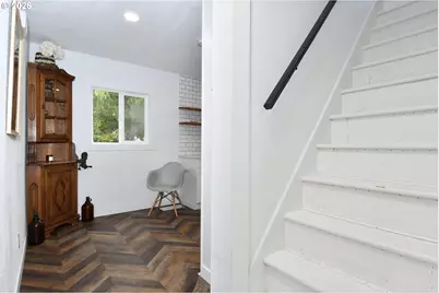 2410 SE Tarbell Ave, Milwaukie, OR 97267 - Photo 9