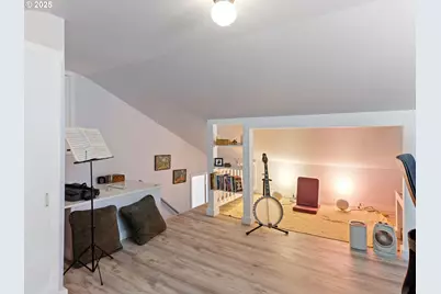 5425 N Syracuse St, Portland, OR 97203 - Photo 25