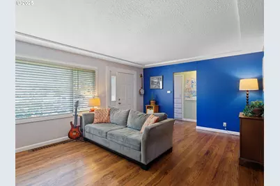 5425 N Syracuse St, Portland, OR 97203 - Photo 7