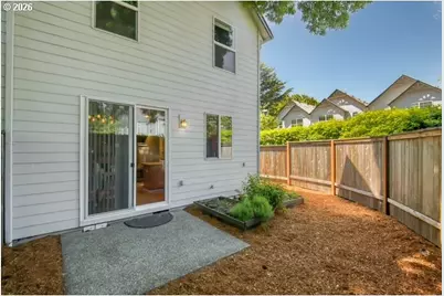 18653 SW Cascade Dr, Aloha, OR 97003 - Photo 19