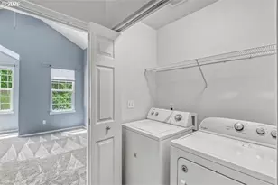 18653 SW Cascade Dr, Beaverton, OR 97003 - Photo 13
