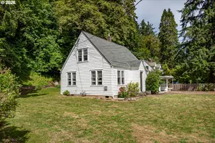 956 Kelly Blvd, Springfield, OR 97477 - Photo 29