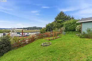 116 Fink St, Coos Bay, OR 97420 - Photo 37