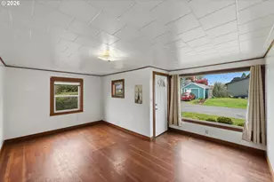 116 Fink St, Coos Bay, OR 97420 - Photo 11