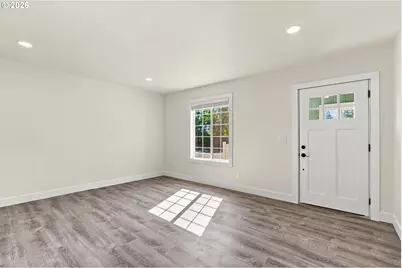 187 37th St, Springfield, OR 97478 - Photo 7