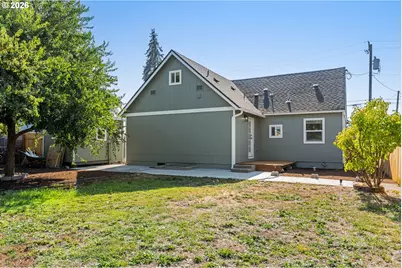 187 37th St, Springfield, OR 97478 - Photo 33