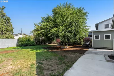 187 37th St, Springfield, OR 97478 - Photo 31