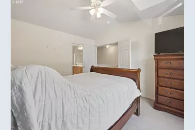 17070 NW Orion Greens Ct, Beaverton, OR 97006 - Photo 9