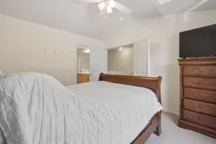 17070 NW Orion Greens Ct, Beaverton, OR 97006 - Photo 9