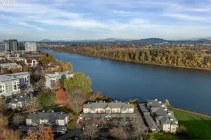 5110 S Landing Dr, Portland, OR 97239 - Photo 39