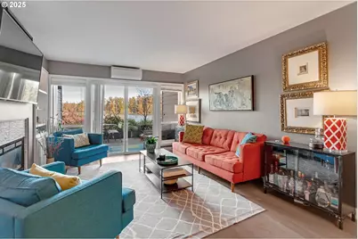 5110 S Landing Dr #103, Portland, OR 97239 - Photo 3