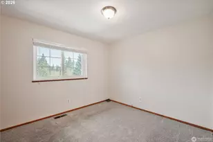 240 St James Pl, Longview, WA 98632 - Photo 15