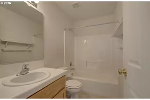 2004 NW 12th St, Battle Ground, WA 98604 - Photo 9