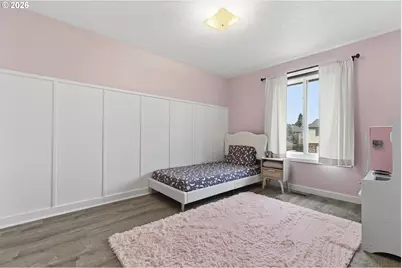 2160 SW 26th St, Gresham, OR 97080 - Photo 17