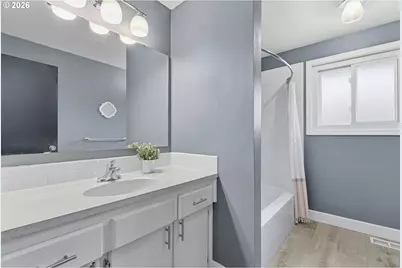 2160 SW 26th St, Gresham, OR 97080 - Photo 15