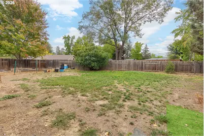 113 Chelsea Ct, Phoenix, OR 97535 - Photo 23