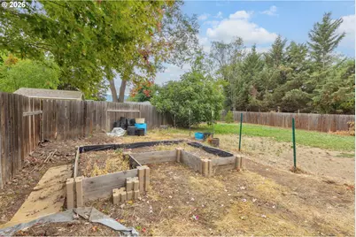 113 Chelsea Ct, Phoenix, OR 97535 - Photo 27
