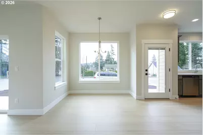 11817 SE Boise St, Portland, OR 97266 - Photo 5