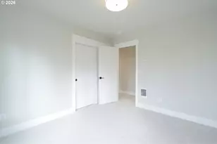 11817 SE Boise St, Portland, OR 97266 - Photo 15