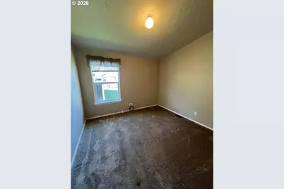 1207 E 10th, The Dalles, OR 97058 - Photo 13