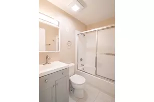 14095 Sw Walker Rd, Beaverton, OR 97005 - Photo 13