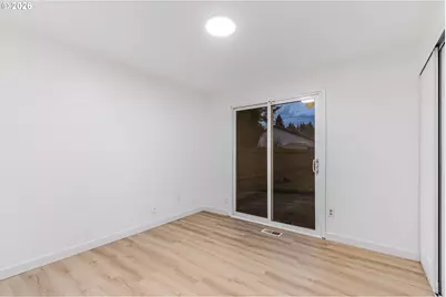 15711 NE 32nd St, Vancouver, WA 98682 - Photo 17