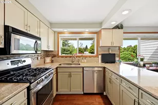 16204 SE Bel Air Dr, Damascus, OR 97089 - Photo 15