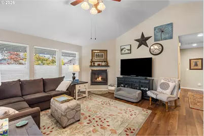 2571 Parkway Ave, Sutherlin, OR 97479 - Photo 15