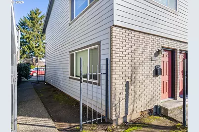 8451 SE Foster Rd, Portland, OR 97266 - Photo 27