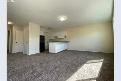 8451 SE Foster Rd, Portland, OR 97266 - Photo 25