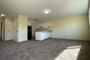 8451 SE Foster Rd, Portland, OR 97266 - Photo 25