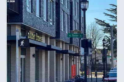 8451 SE Foster Rd, Portland, OR 97266 - Photo 35