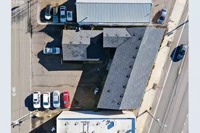 8451 SE Foster Rd, Portland, OR 97266 - Photo 7