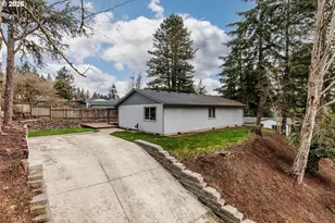 725 SW Holly St, Clatskanie, OR 97016 - Photo 19